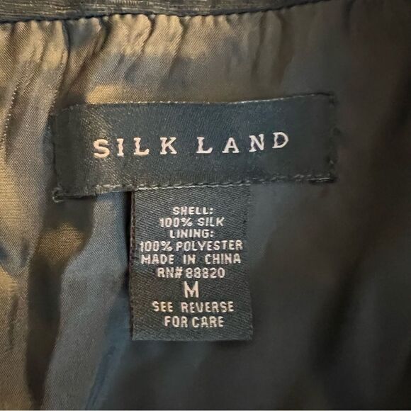 Silkland Black Embroidered Silk Lightweight Jacket - Picture 8 of 8
